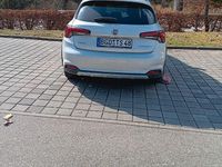 Gebraucht Fiat Tipo Cross 101 PS (74 kW) 2021 Silber Limousine