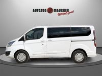 Gebraucht Ford Tourneo 131 PS (96 kW) 2017 Frostweiß Van / Kleinbus