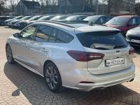 Gebraucht Ford Focus ST-Line X 155 PS (114 kW) 2024 Silber Kombi