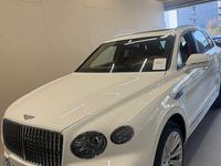 Neu Bentley Bentayga 551 PS (405 kW) 2026 Weiß SUV