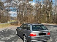 Gebraucht BMW 320 150 PS (110 kW) 2005 Grau Kombi