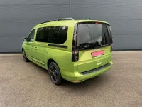 Gebraucht VW Caddy Maxi Edition 122 PS (89 kW) 2024 Gruen Van / Kleinbus