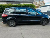 Käytetty Ford S-MAX S 150 HP (110 kW) 2010 Musta Tila-auto