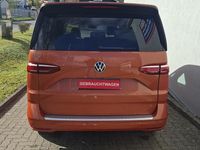 Gebraucht VW Multivan S 136 PS (100 kW) 2022 Energetic orange Van