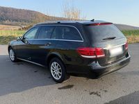 Gebraucht Mercedes E200 136 PS (100 kW) 2025 Schwarz Kombi