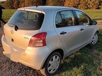 Gebraucht Toyota Yaris Sol 87 PS (63 kW) 2007 Silber Kleinwagen