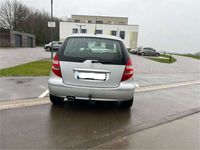 gebraucht Mercedes A180 A 180CDI Autotronic Elegance Polar Star