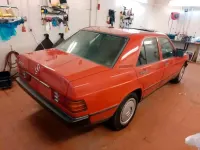 Gebraucht Mercedes 190 116 PS (85 kW) 1988 Rot Limousine
