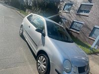 Gebraucht VW Polo 54 PS (39 kW) 2004 Silber Kleinwagen