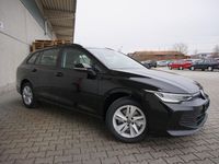 Gebraucht VW Golf VIII 116 PS (85 kW) 2024 Grenadillschwarz metallic Kombi