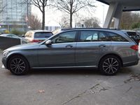 Gebraucht Mercedes C180 122 PS (89 kW) 2019 Grau Limousine