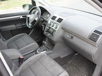 Gebraucht VW Touran Freestyle 105 PS (77 kW) 2010 Schwarz Van / Kleinbus