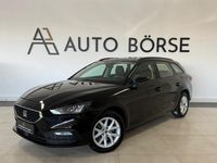 Używany Seat Leon Style 150 KM (110 kW) 2022 Czarny Sedan/Limuzyna