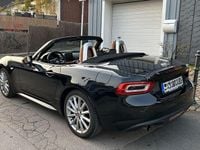 Gebraucht Fiat 124 Spider Lusso 140 PS (102 kW) 2018 Schwarz Cabrio