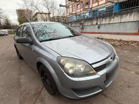 Gebraucht Opel Astra 90 PS (66 kW) 2004 Kleinwagen