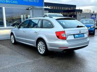 gebraucht Skoda Superb Combi Exclusive *XEN*LED*SHZ*TEMP*PDC*