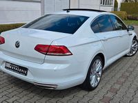 Gebraucht VW Passat R-line 150 PS (110 kW) 2017 Weiß Limousine