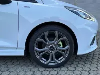 Gebraucht Ford Fiesta ST-Line 140 PS (102 kW) 2017 Weiß Kleinwagen