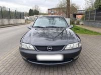 Gebraucht Opel Vectra 100 PS (73 kW) 1998 Schwarz Limousine