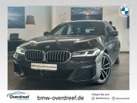 Gebraucht BMW 520 M Sport 190 PS (139 kW) 2023 Grau Kombi