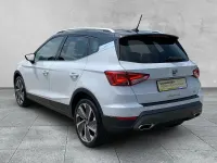 Gebraucht Seat Arona FR 150 PS (110 kW) 2022 Weiß SUV