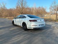 Gebraucht VW Arteon R-line 190 PS (139 kW) 2018 Weiß Kleinwagen