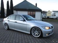 Gebraucht BMW 320 150 PS (110 kW) 2005 Silber Limousine