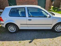 Gebraucht VW Golf III 75 PS (55 kW) 1999 Silber Kleinwagen