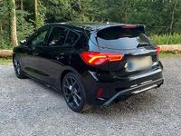Second-hand Ford Focus Performance Edition 280 CP (205 kW) 2019 Negru Berlinǎ