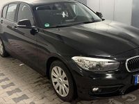 Gebraucht BMW 116 Sport Line 116 PS (85 kW) 2016 Schwarz Kleinwagen