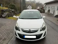 Używany Opel Corsa Innovation 87 KM (63 kW) 2011 Biały Hatchback
