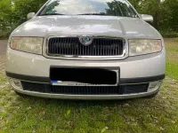 Gebraucht Skoda Fabia Comfort 75 PS (55 kW) 2001 Silber Limousine