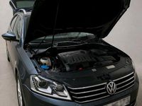 Gebraucht VW Passat 170 PS (125 kW) 2011 Grau Kombi