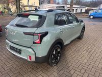 Neu Kia Stonic Vision 101 PS (74 kW) 2026 (a2g) adventurous green s SUV