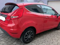 Gebraucht Ford Fiesta Titanium 120 PS (88 kW) 2010 Rot Limousine