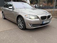 Gebraucht BMW 530 258 PS (189 kW) 2012 Beige Kombi