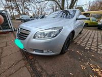 Gebraucht Opel Insignia 140 PS (102 kW) 2011 Silber Limousine
