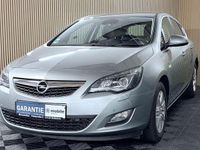 Gebraucht Opel Astra Innovation 140 PS (102 kW) 2011 Silber Limousine