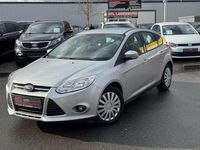 Gebraucht Ford Focus Trend 125 PS (91 kW) 2013 Polarsilber metallic Kleinwagen