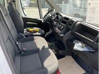 Gebraucht Citroën Jumper 165 PS (121 kW) 2022 Weiß (lackierung weiss icy/deckende lackierung) Van / Kleinbus