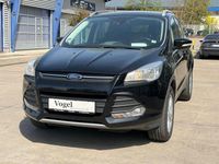 Usado Ford Kuga SYNC Edition 150 HP (110 kW) 2016 Preto SUV
