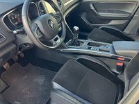 Gebraucht Renault Mégane IV Intens 132 PS (97 kW) 2016 Blau Limousine