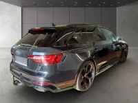 Gebraucht Audi RS4 Ambiente 450 PS (330 kW) 2024 Mythosschwarz metallic Kombi