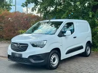 Gebraucht Opel Combo Edition 102 PS (75 kW) 2020 Weiß Van / Kleinbus