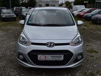Gebraucht Hyundai i10 Style 87 PS (63 kW) 2014 Silber Kleinwagen