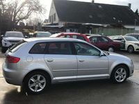 Gebraucht Audi A3 Attraction 160 PS (117 kW) 2012 Grau Limousine