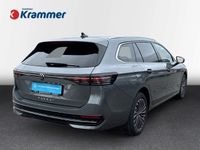 Gebraucht VW Passat Elegance 150 PS (110 kW) 2025 Grau Kombi
