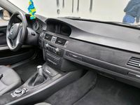 gebraucht BMW 318 E91 i Facelift