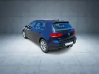 Usado VW Golf VII Trendline 110 CV (80 kW) 2016 Azul Berlina