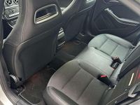 Gebraucht Mercedes A180 Style 109 PS (80 kW) 2016 Silber Limousine